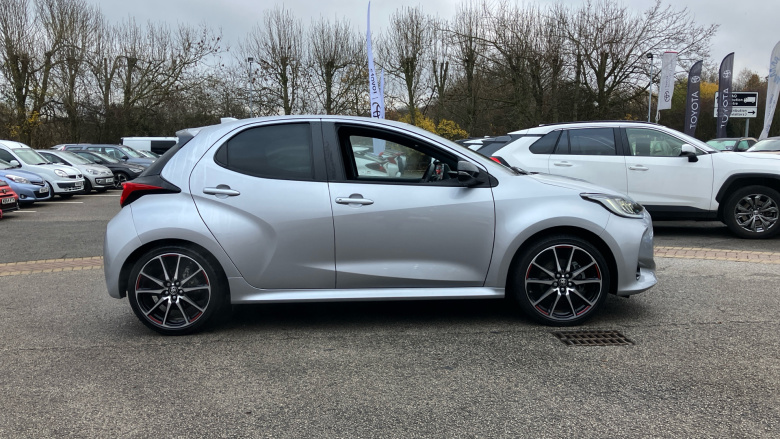 Toyota Yaris 1.5 Hybrid GR Sport 5dr CVT Hybrid Hatchback